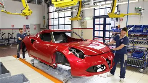 Alfa Romeo 4C: техническое описание и видео