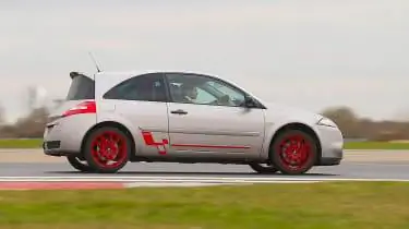 Поликарбонатные окна Renaultsport Megane R26. R Поликарбонатные окна Renaultsport Megane R26. R