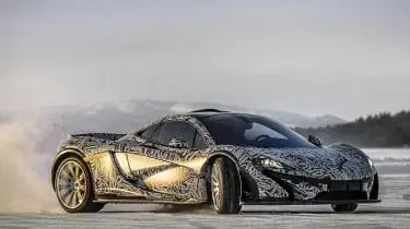 Слайд видео вождения McLaren P1 на льду