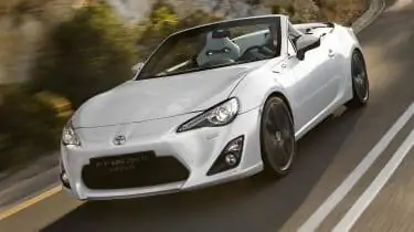 Toyota FT-86 Open Concept анонсирует кабриолет GT86