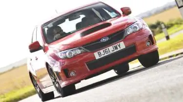 Subaru Impreza WRX STI 340R на поворотах