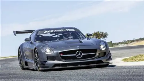 Видео Mercedes-Benz SLS GT3