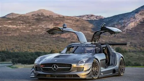 Модель Mercedes-Benz SLS GT3, посвященная 45-летию