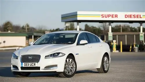 Новый Jaguar XF менее 30 000 фунтов стерлингов