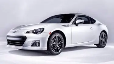 Заднеприводное купе Subaru BRZ