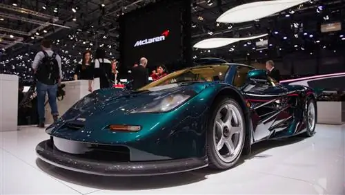 McLaren F1 GT Long Tail в Женеве – галерея и видео