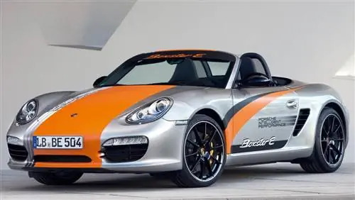 Электрический спортивный автомобиль Porsche Boxster E