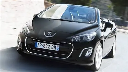 Представлен новый хэтчбек Peugeot 308