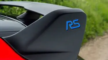 Ford Focus RS Red Edition - Крыло