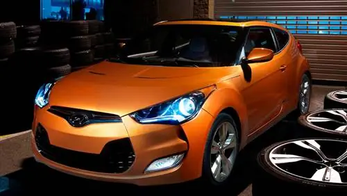 Видео Hyundai Veloster купе