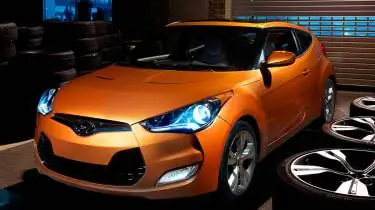 Представлено купе Hyundai Veloster