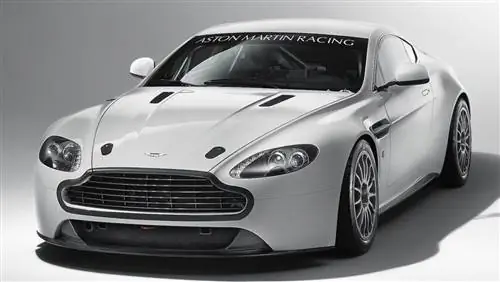 Представлен Aston Martin V8 Vantage GT4