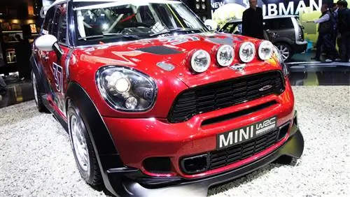 Представлен раллийный автомобиль Mini Countryman WRC