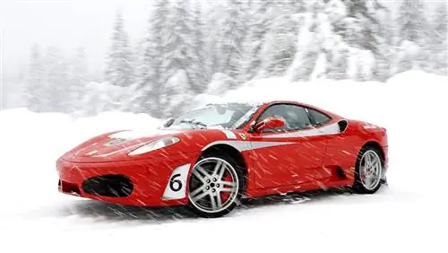 Гоночный день Ferrari F430 на льду