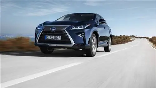 Обзор Lexus RX - роскошный внедорожник теперь лучше универсал, но не машина для водителей