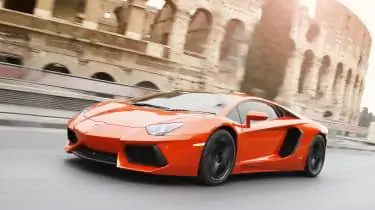 Ламборгини Авентадор LP700-4 Ламборгини Авентадор LP700-4