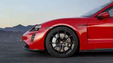 Porsche Taycan GTS - колесо