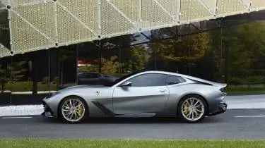 Феррари BR20 - сбоку