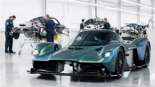 Начало производства Aston Martin Valkyrie