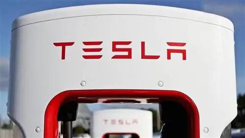 Пилотная программа по открытию нагнетателей Tesla для других электромобилей