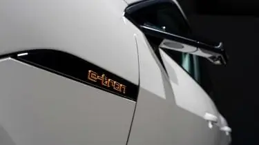 Audi e-Tron - значок