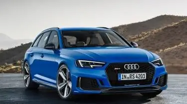 Audi RS4 Avant - передняя часть