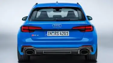 Audi RS4 Avant - сзади