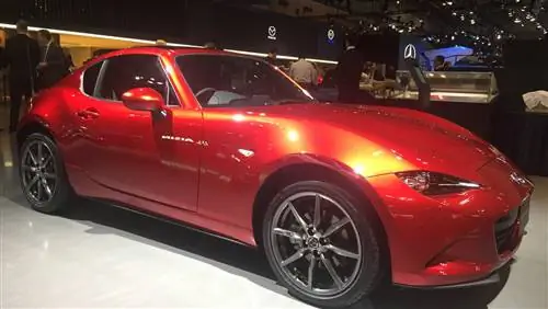 Обновленная Mazda MX-5 для Токийского автосалона