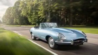 Jaguar E-type Zero спереди