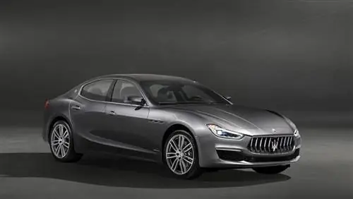 Maserati Ghibli получает обновленный стиль и новое имя GranLusso