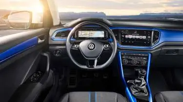 VW T-Roc - Синий интерьер 2