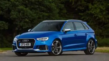 Audi RS3 Sportback - передние три четверти