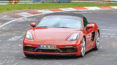 Шпионский снимок Porsche 718 Boxster GTS - спереди