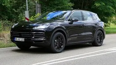 Шпионский снимок Porsche Cayenne спереди 3.4 2