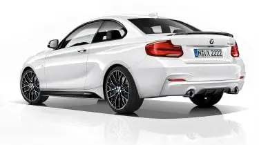 BMW M240i M Performance - сзади