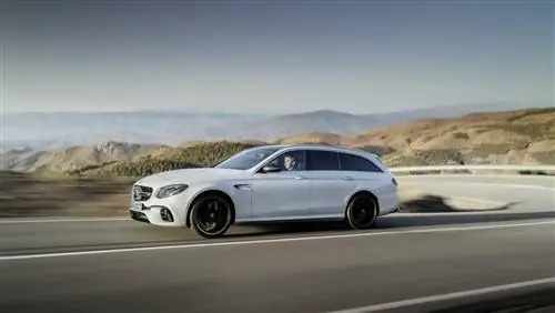 Mercedes-AMG E63 4Matic Estate - объявлены цены на суперуниверсал мощностью 563 л.с