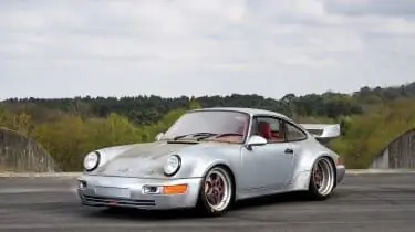 Porsche 911 Carrera RSR - три четверти спереди