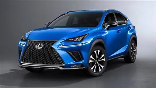 Рестайлинг Lexus NX дебютирует в Шанхае