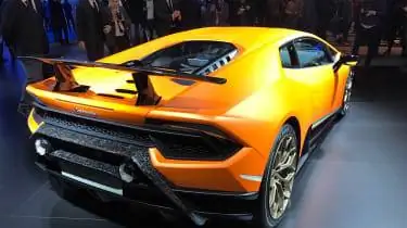 Lamborghini Huracan Performante Geneva 2017 сзади