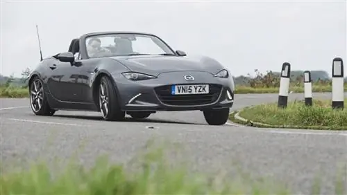 Возможна хардкорная специальная версия Mazda MX-5