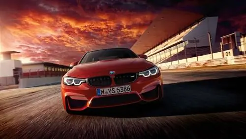 2017 BMW M4 возглавляет обновленную линейку 4-й серии