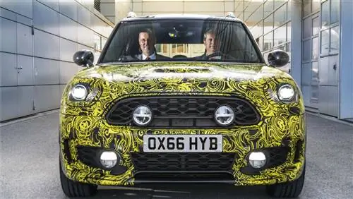 Новый Mini Countryman получит подключаемую гибридную модель