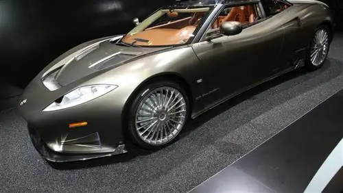 Spyker C8 Preliator - дебют голландского суперкара со скоростью 201 миль в час в Женеве