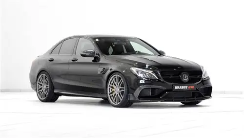 Mercedes-AMG C63, разгоняющийся до 200 миль в час, - звездный автомобиль Brabus в Женеве