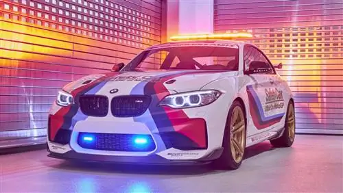 BMW M2 - новейшая машина безопасности MotoGP