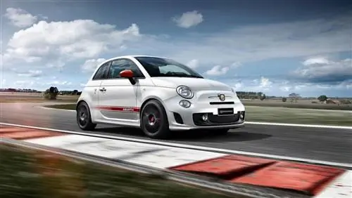 Новое специальное издание Abarth 595 получило признание MotoGP