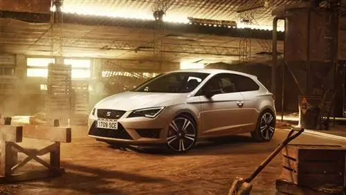 Новый SEAT Leon Cupra 290 получил прибавку мощности