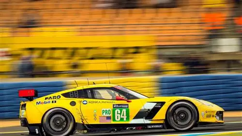 Corvette Racing побеждает в «большой тройке» с Michelin