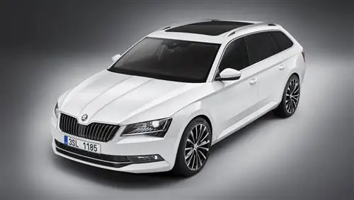 Представлен Skoda Superb Combi 2015 года