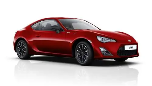 Toyota GT86 получает обновленную топовую и более дешевую модель начального уровня